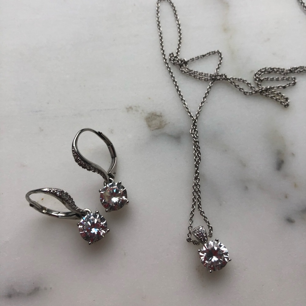 NEW* Cubic Zirconium Diamond Necklace/ Earring Set